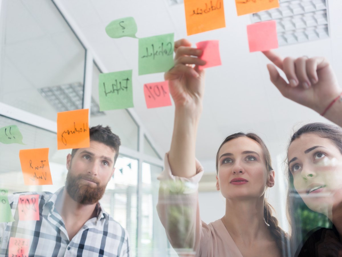 Aprender a priorizar El Carrasco, construyo estrategias de comunicación efectivas para que tu empresa enamore a clientes y medios de comunicación.